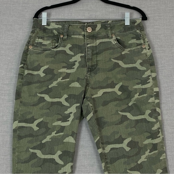 Maurices Skinny Jeans Green Camouflage Sz Large - Picture 2 of 9